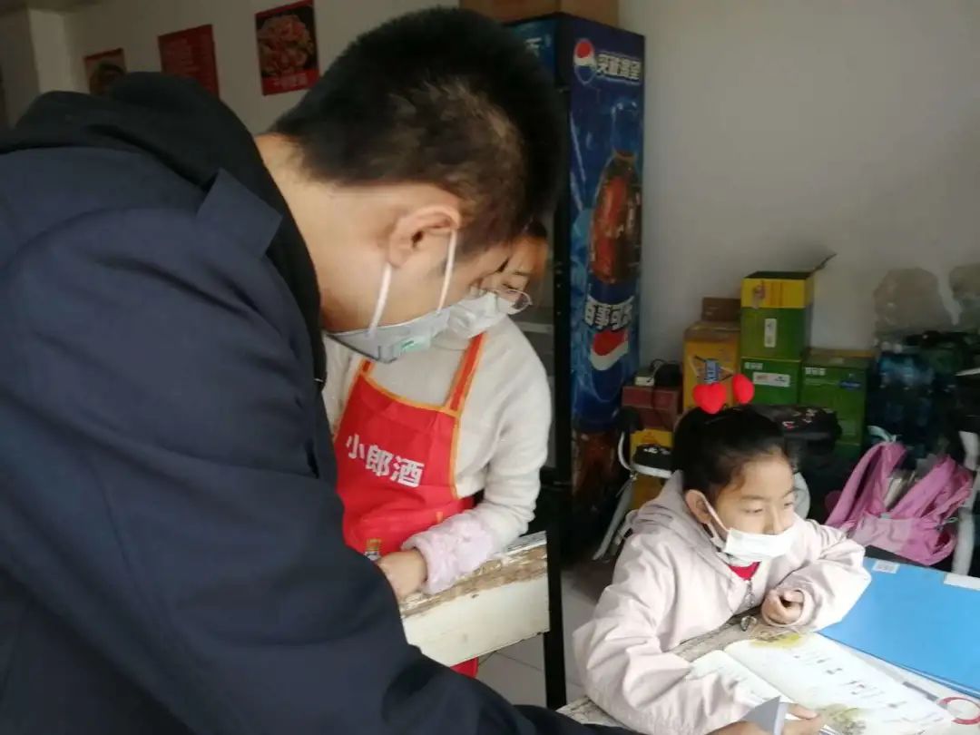 「两不误」崂山网格员在行动：齐头并进广宣传 排查罂粟两不误