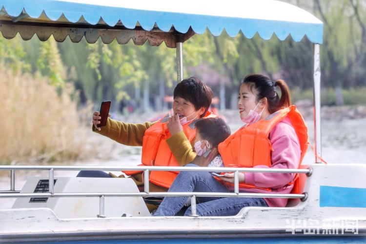 春日■春日湖上游