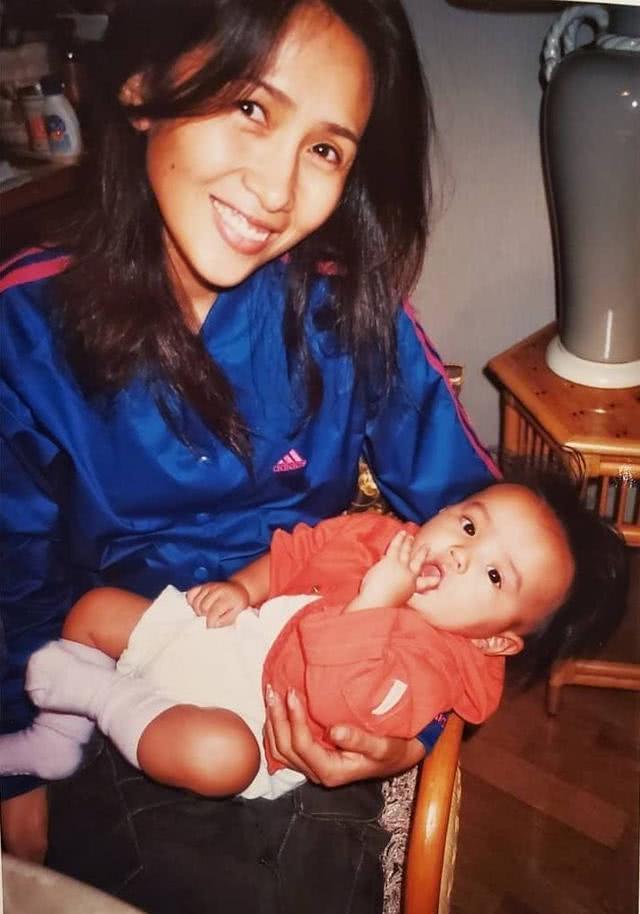 庆生@木村拓哉为工藤静香庆生 首次晒二人合照甜蜜依旧