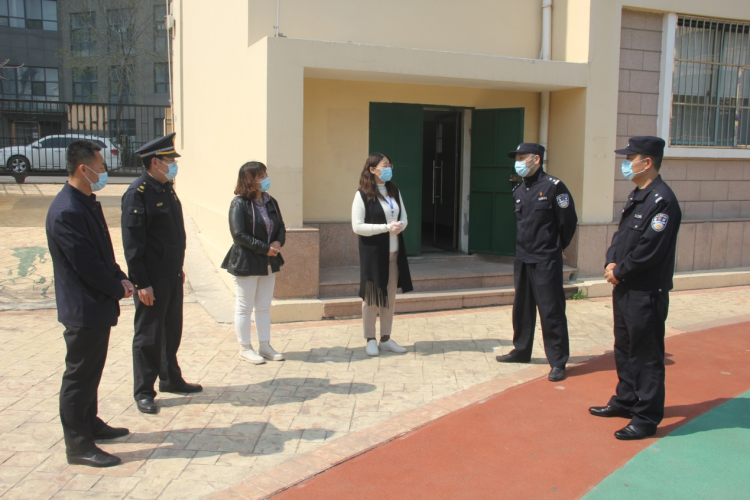 『联控』青岛定陶路小学协同多部门实施疫情防控实战演练 协力构建安全校园