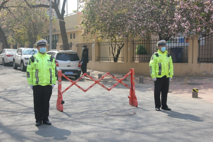 『联控』青岛定陶路小学协同多部门实施疫情防控实战演练 协力构建安全校园