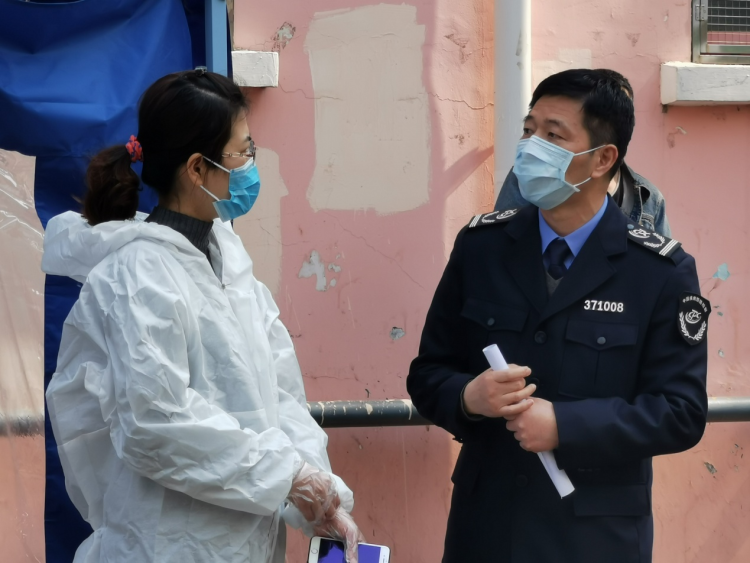 『联控』青岛定陶路小学协同多部门实施疫情防控实战演练 协力构建安全校园