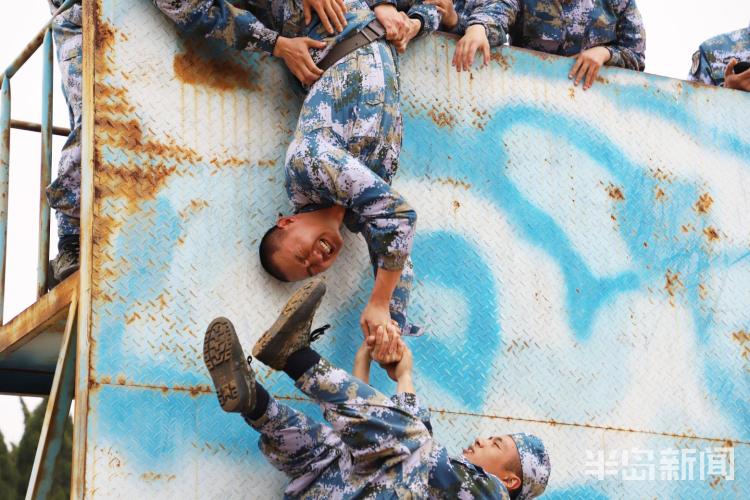 亮剑@海军航空大学青岛校区沙场亮剑 淬炼军营真正男子汉