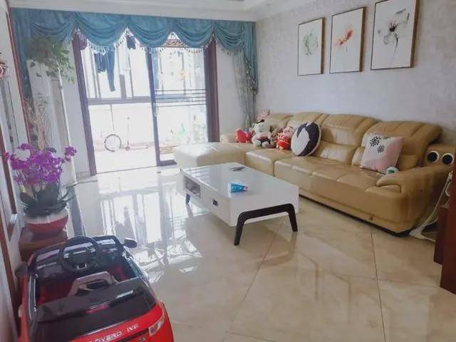 ■女护士援鄂67天回家后惊呆 网友：同一个世界同一个老公