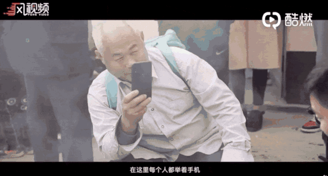 围拍者@大衣哥朱之文家门被踹 九年了我没有过一天清静日子