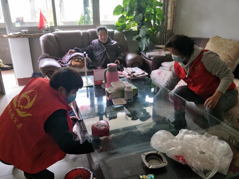 『』心理疏导志愿服务 为残疾人、老年人送“阳光”