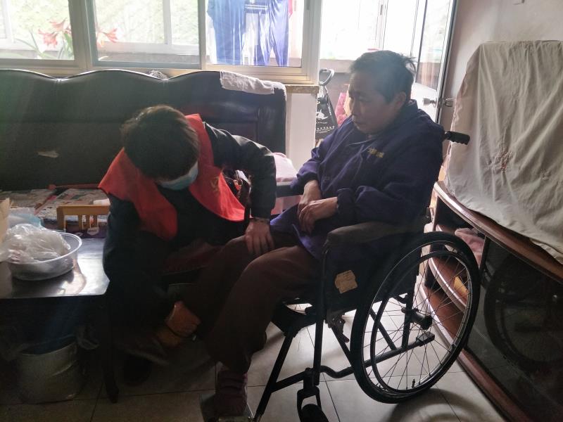 『』心理疏导志愿服务 为残疾人、老年人送“阳光”