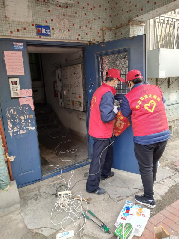 「网红」市北区兴隆路街道：筑实建细网格 打造为民服务“红色招牌”