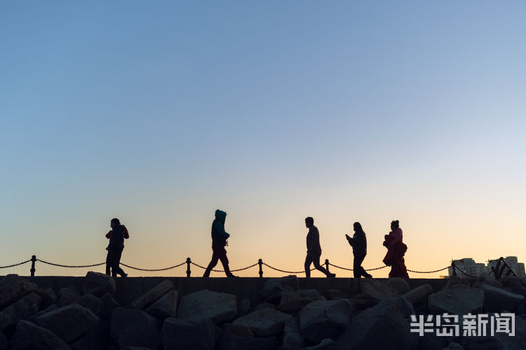 [夜登]夜登小麦岛：回望彼岸 别有一番景色