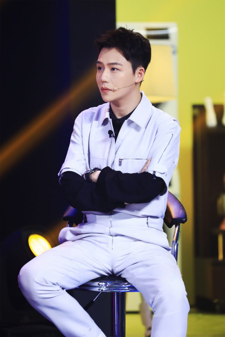 郑爽@《爆款来了》第二季火爆来袭 郑爽、熊梓淇、黄霄云、刘维担任“明星商社社长”