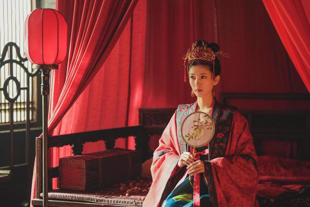 ：《清平乐》收官江疏影发长文 自嘲：怎么捧都不红