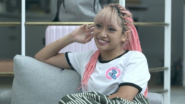 「」日本女星木村花自杀 窦靖童发声谈网络暴力：语言可以是危险的