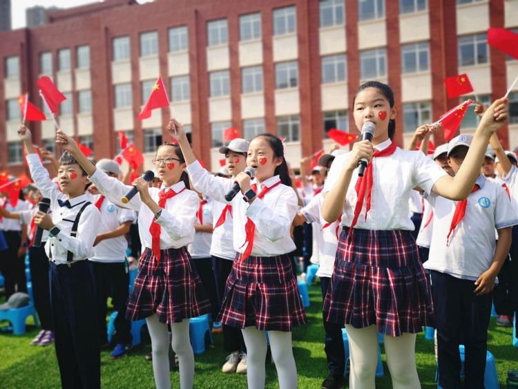 桦川青岛桦川路小学：构建中国情怀、世界眼光的未来教育 培育世界公民