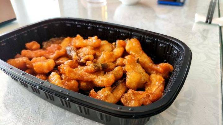 山东大学食堂上了自助售饭机 正在筹建“无人餐厅”