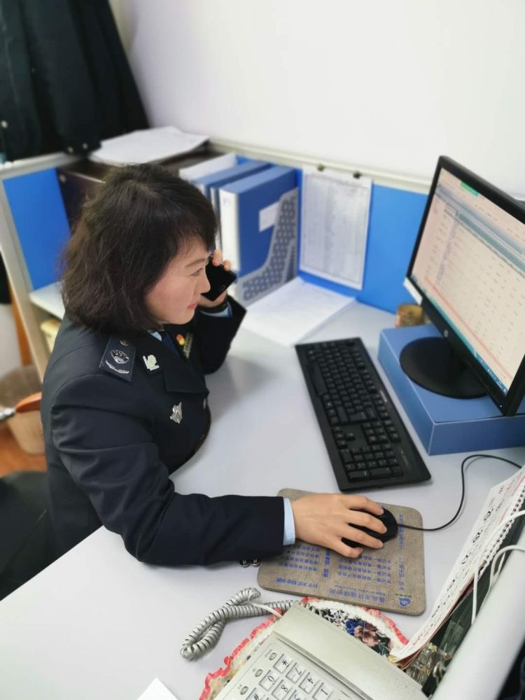 群众青岛市生态环境局市南分局环保先锋周璐：急群众所急 解群众所难