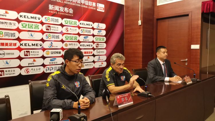 利略因母亲患重疾自感无法帮助球队 利略主动辞去黄海主帅职务