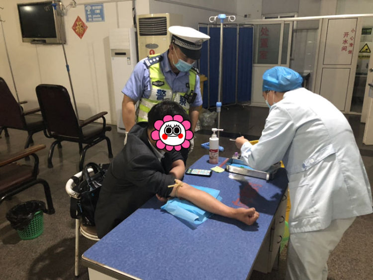 酒驾青岛高新交警集中开展酒驾醉驾夜查行动 多个司机以身试法被查获