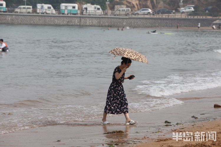 过个第一海水浴场正式对外开放 海边过个清凉周末