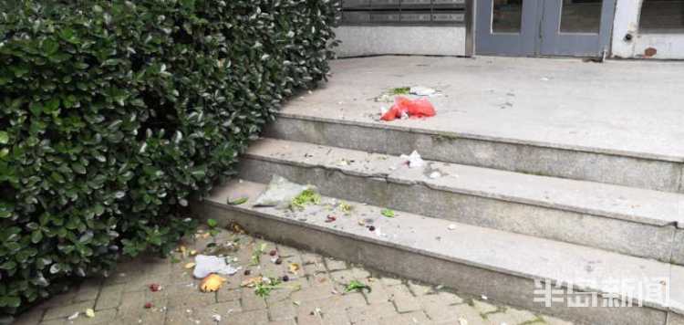 抛物青岛又见高空抛物 崂山东城国际小区业主险被花盆砸身上