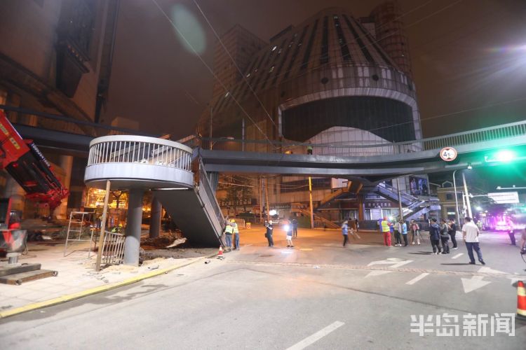 中山路中山路人行天桥正式开拆 胶州路至天津路段电车电缆入地