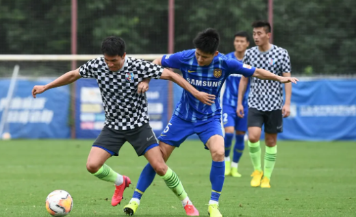 小负青岛黄海热身赛演练新阵型 0:1小负苏宁下周约战申花