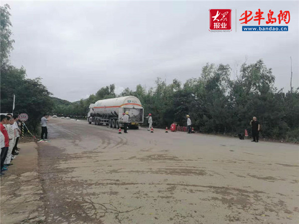 诸城：桃林派出所到奥扬石化开展消防安全演练