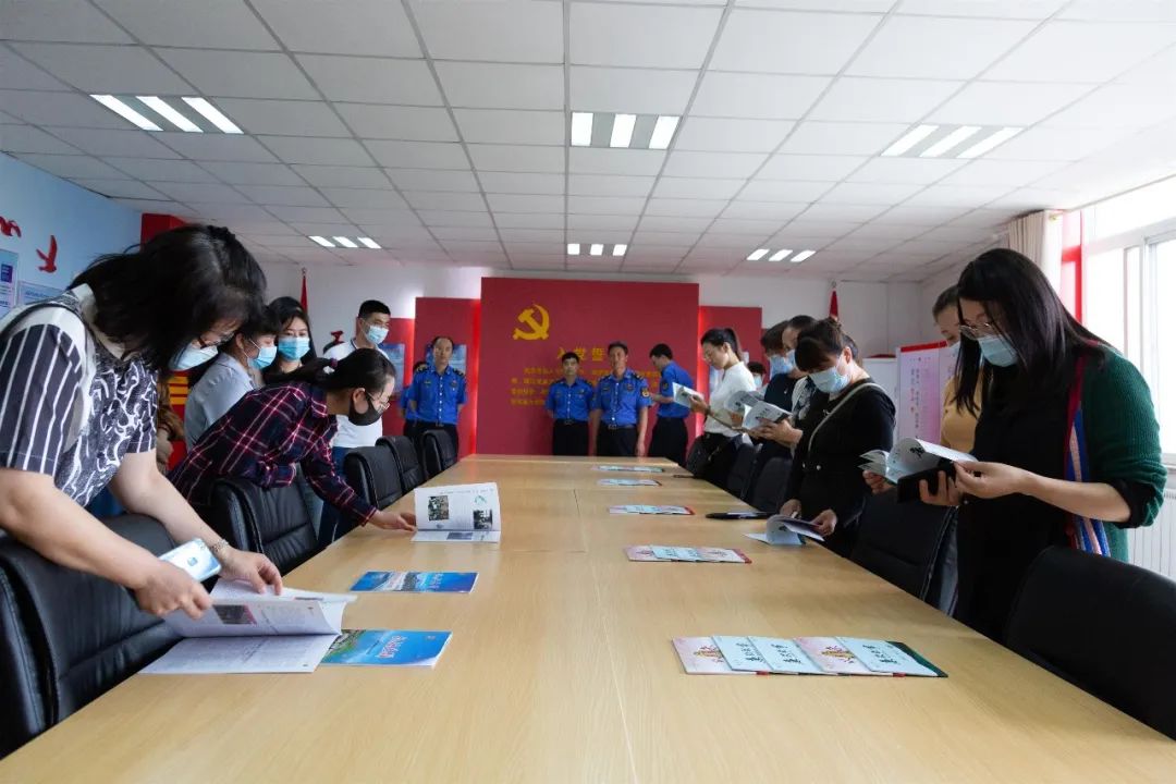 市民西海岸新区综合行政执法局举行“市民开放日” 让执法与市民零距离