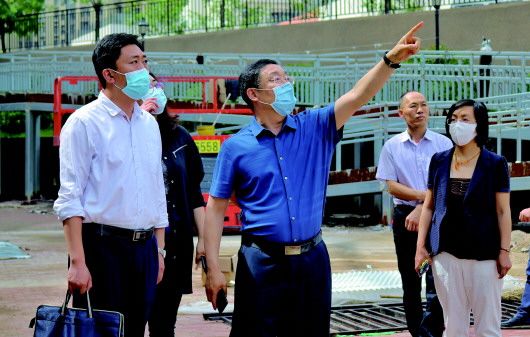 服务中心市委组织部到浮山路街道党群服务中心调研 打造复合型一站式服务中心