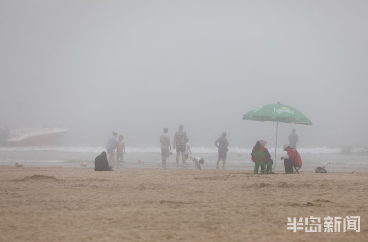 雾蒙蒙青岛：海边雾蒙蒙 本周日将迎来夏至