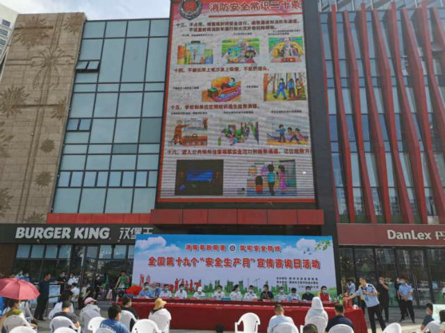 消市加油站起火？胶州消市消防救援大队实战演练10分钟灭火