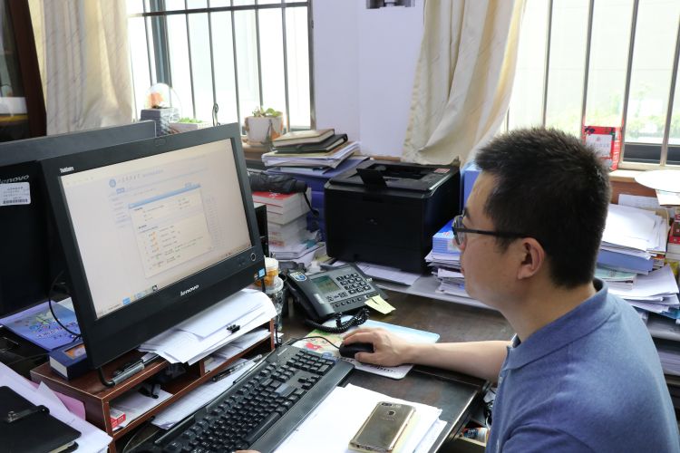 这所山东科技大学试水“云毕业” 学生“真轻松”