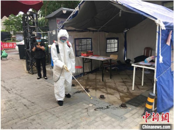 从突增病例到“控制住疫情” 这一周北京经历了什么？