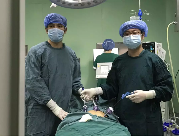 小儿反复剧烈腹痛？警惕阑尾炎！错过最佳治疗时间“酿大祸”