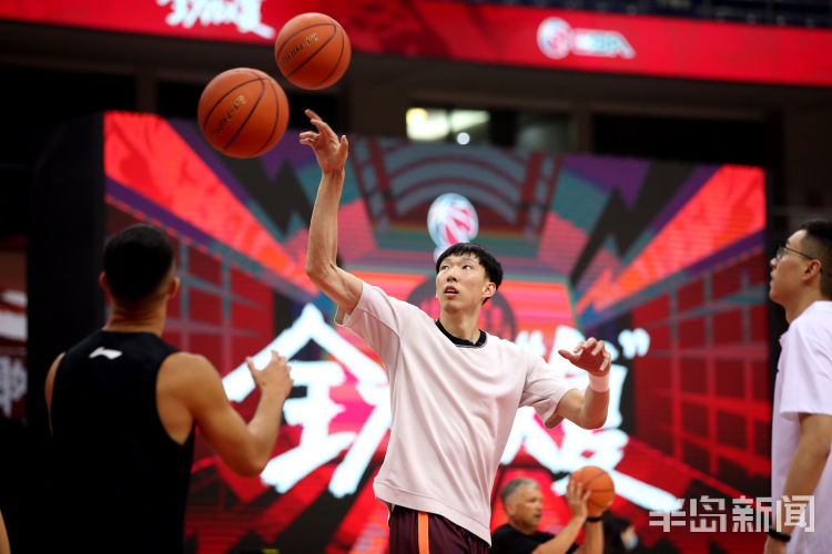 CBACBA十支球队齐聚青岛 “全力以复”大战一触即发