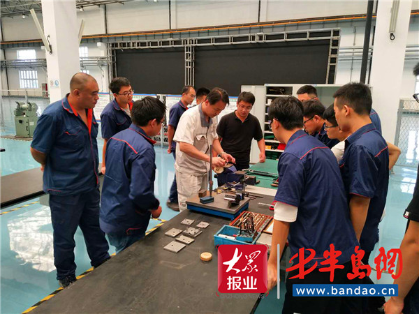 青岛地铁特色工作站人才培养和技术攻关双线出击