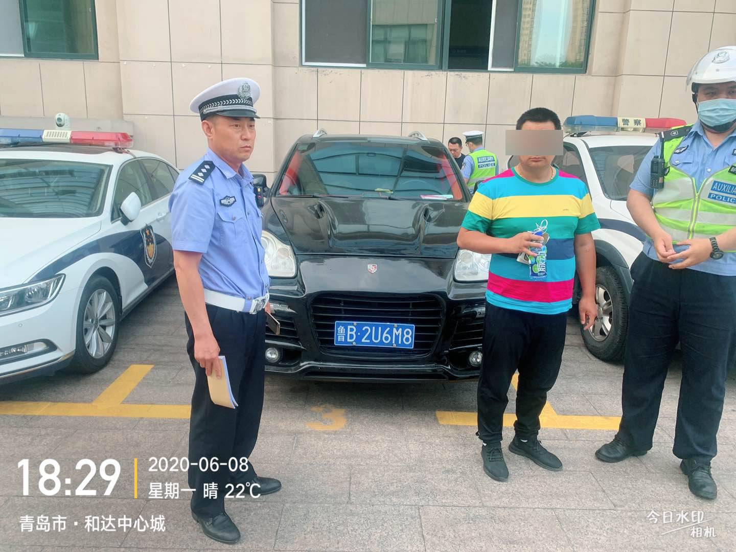 牌豪车又一套牌豪车卡宴被青岛市北交警查获