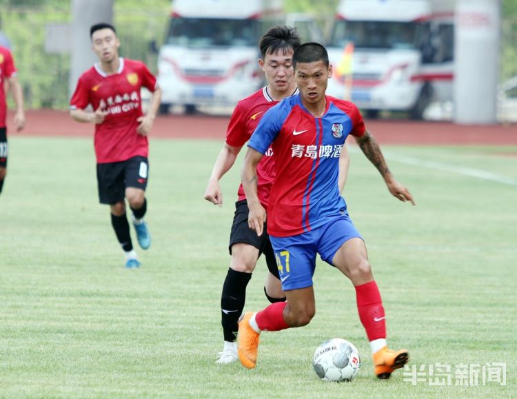 红狮青岛德比慈善义赛 黄海青港2-2红狮和气收场