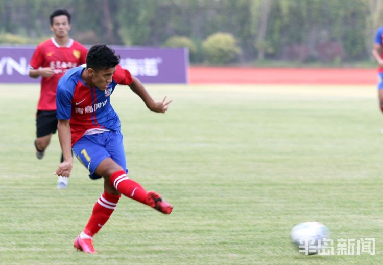 红狮青岛德比慈善义赛 黄海青港2-2红狮和气收场