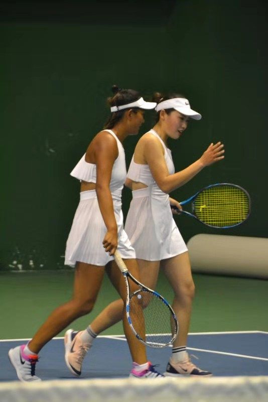 系列赛青岛市健康网球系列赛开打 健康向上成主旋律