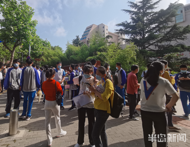 考试春季高考知识考试结束 首场考试要健康码入场两次安检