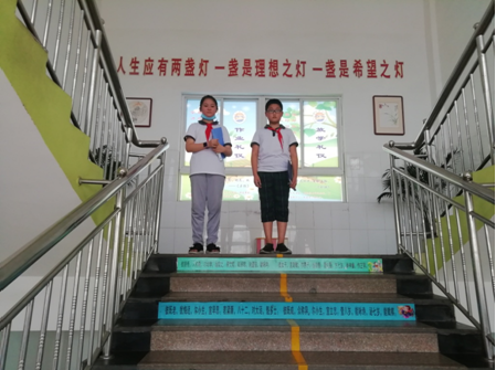 诸城市密州路学校创建文明城市工作在行动