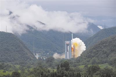 最后一颗卫星成功发射 北斗三号全球卫星导航星座部署全面完成