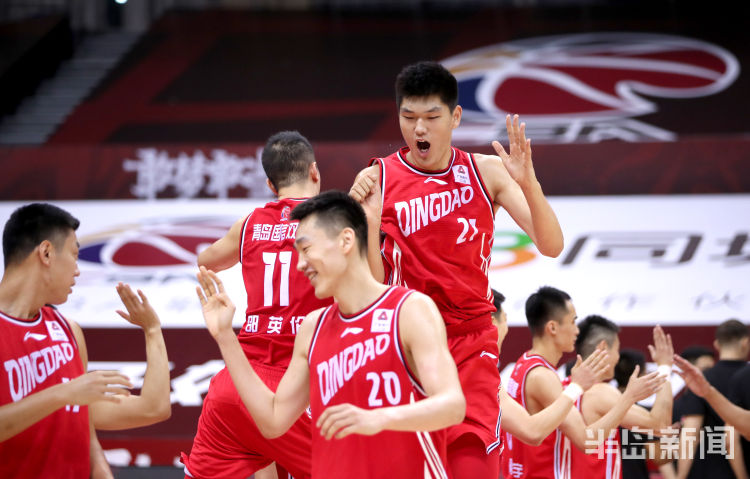 八一队“全华班”打天下也不怕 青岛男篮轻取八一队获两连胜