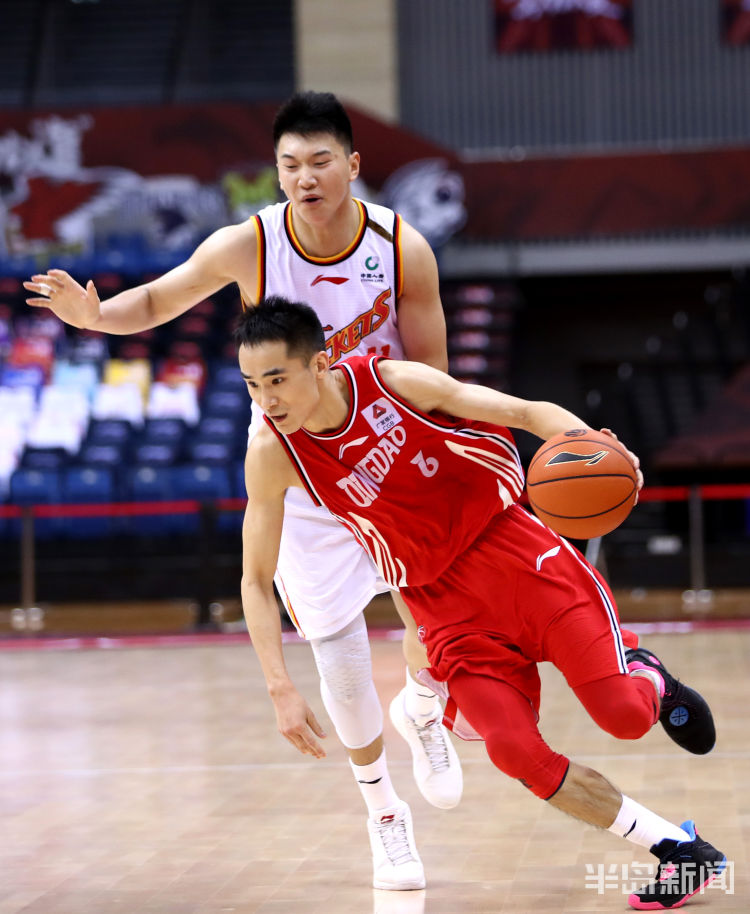 八一队“全华班”打天下也不怕 青岛男篮轻取八一队获两连胜
