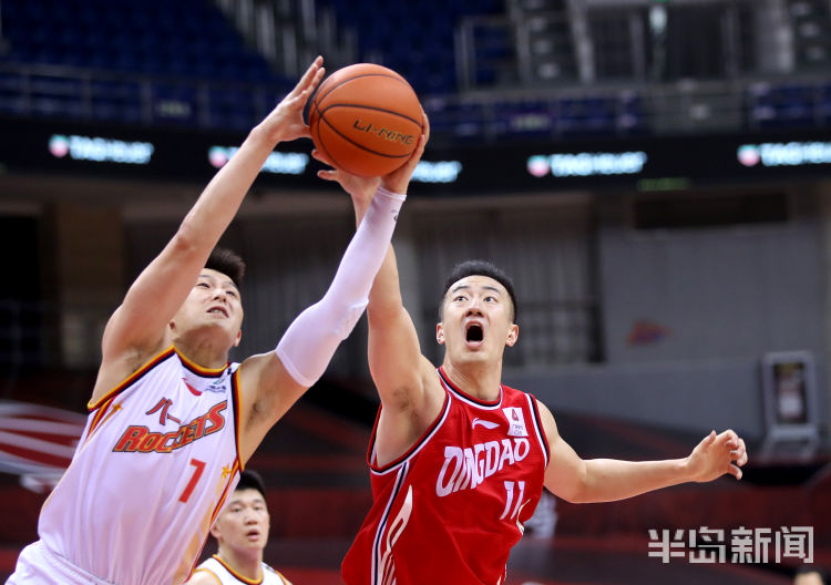 CBACBA赛场：青岛战胜八一取得连胜