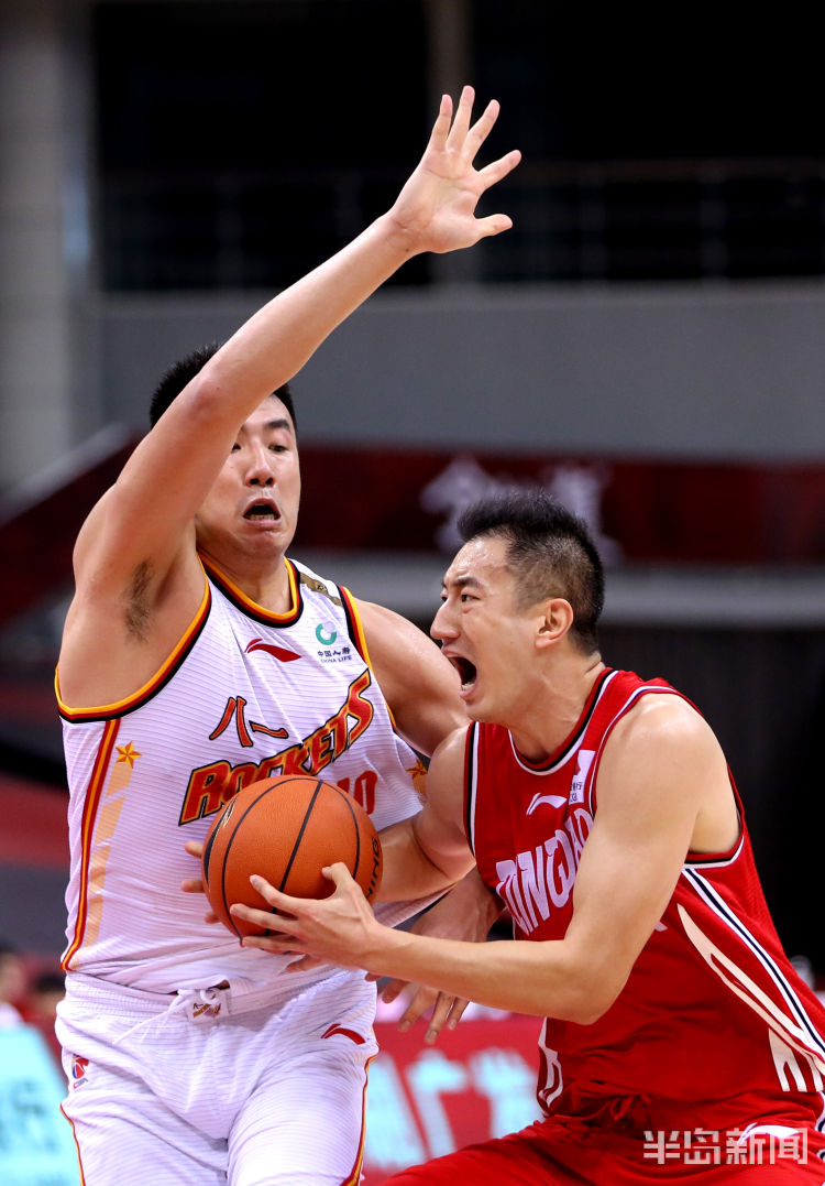 CBACBA赛场：青岛战胜八一取得连胜