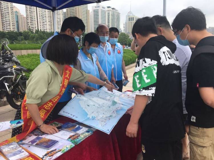 文明与文明相伴与健康同行 青岛市文化和旅游局开展文明旅游主题活动