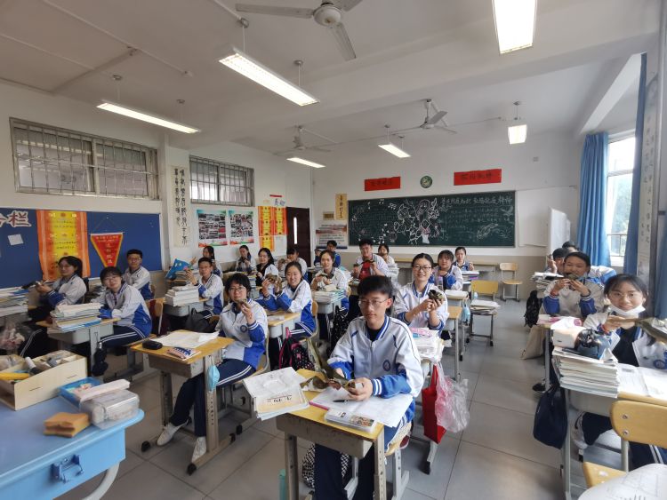 送祝福青岛十六中：金榜高“粽”送祝福 高考生即将迎来“静悟”