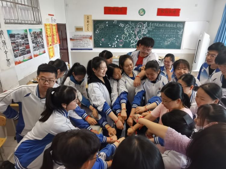 送祝福青岛十六中：金榜高“粽”送祝福 高考生即将迎来“静悟”