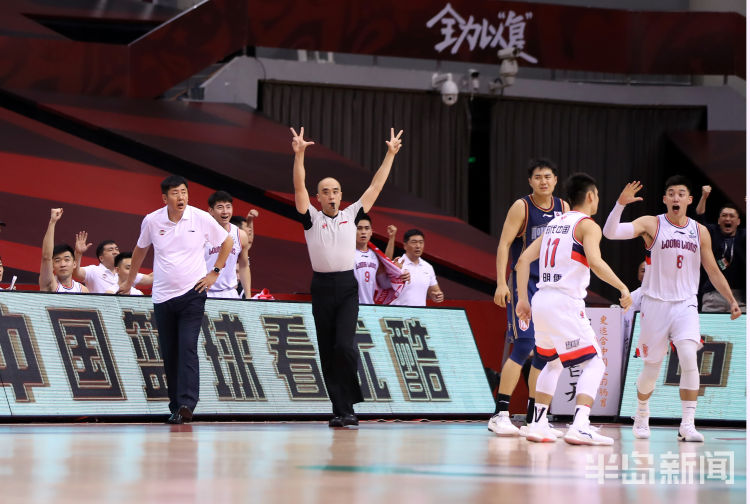 弱队弱队较量同样精彩 同曦何敬佳奉献准绝杀击败广州